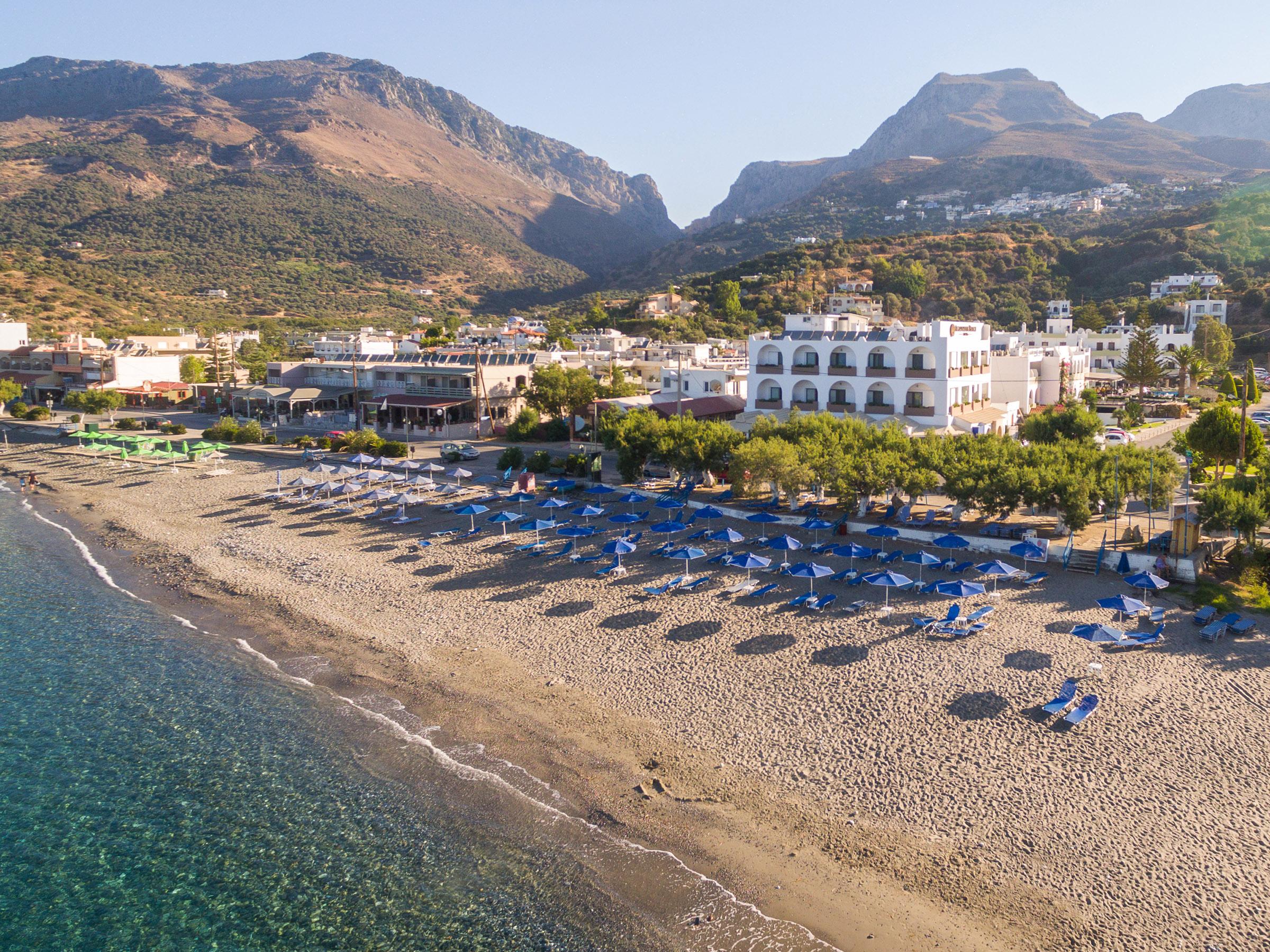 Alianthos Beach Hotel Плакиас Экстерьер фото