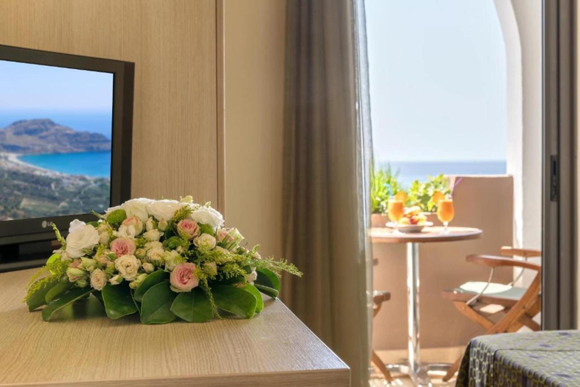 Alianthos Beach Hotel Плакиас Экстерьер фото