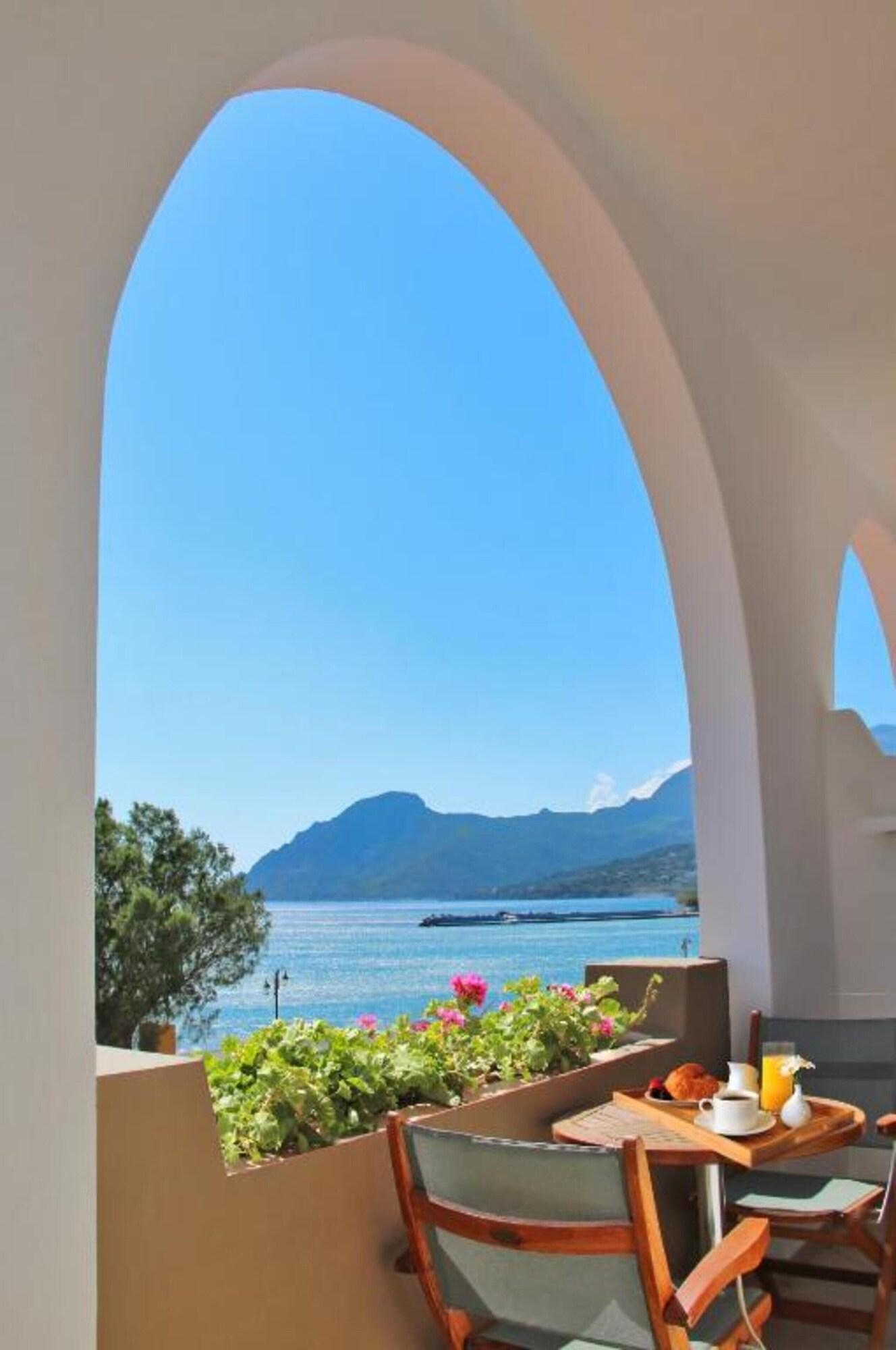 Alianthos Beach Hotel Плакиас Экстерьер фото